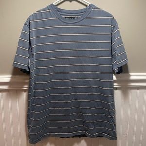 “Loose fit” striped t
